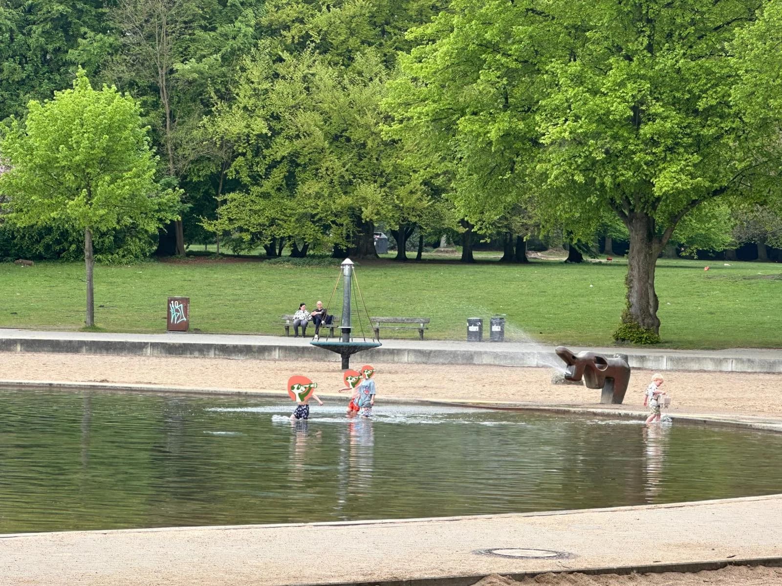 Fischers Park – Naturnaher Spielbereich am Wasser